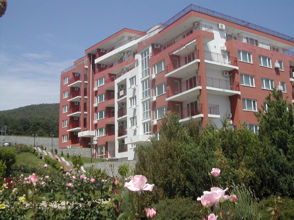 Marina Panorama Grand Resort Private Apartments Sveti Vlas Exterior foto